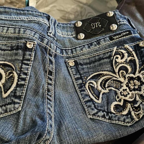 Miss Me Denim - Miss Me Boot Cut Fleur Dele